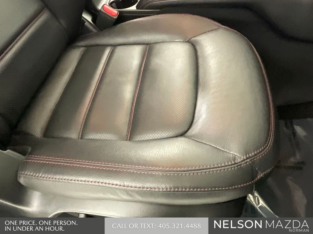 Certified Used 2025 Gray Mazda 2.5 S Carbon Edition image 27