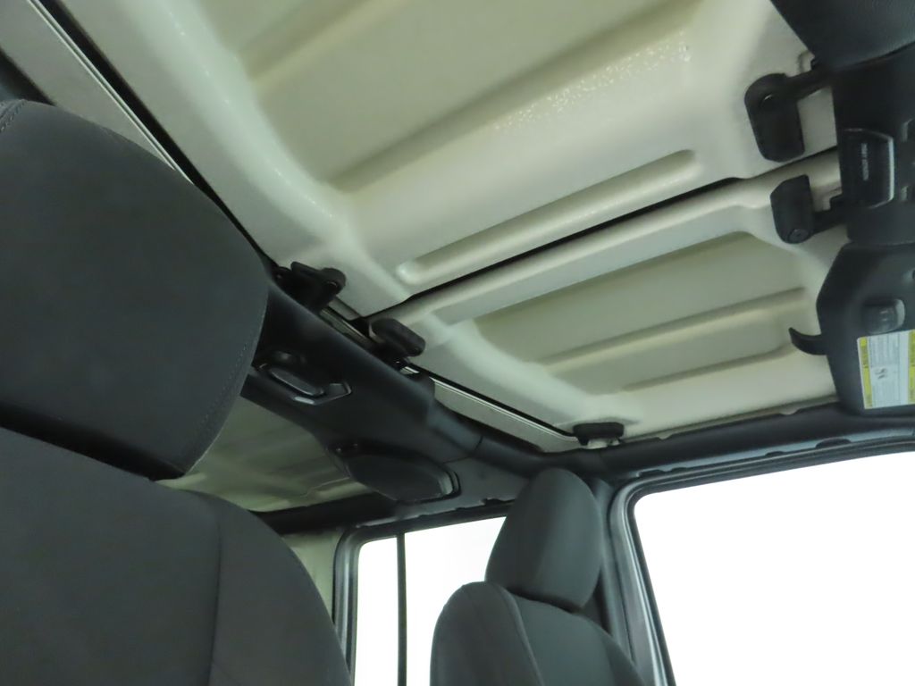 Thumbnail: 2018 Jeep Wrangler - 18