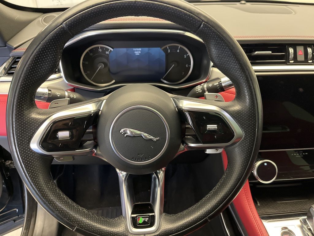 Thumbnail: 2021 Jaguar F-Pace - 13