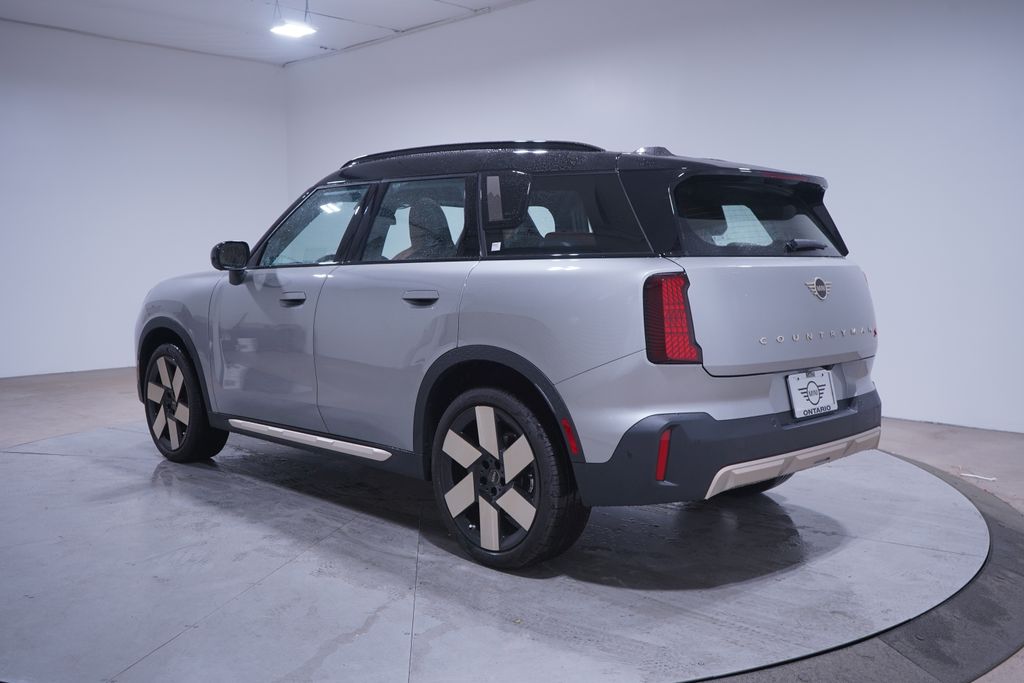 2025 MINI Cooper Countryman Base 3