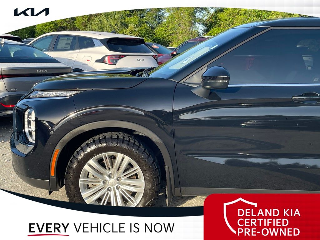 Used 2024 Mitsubishi Outlander SUV