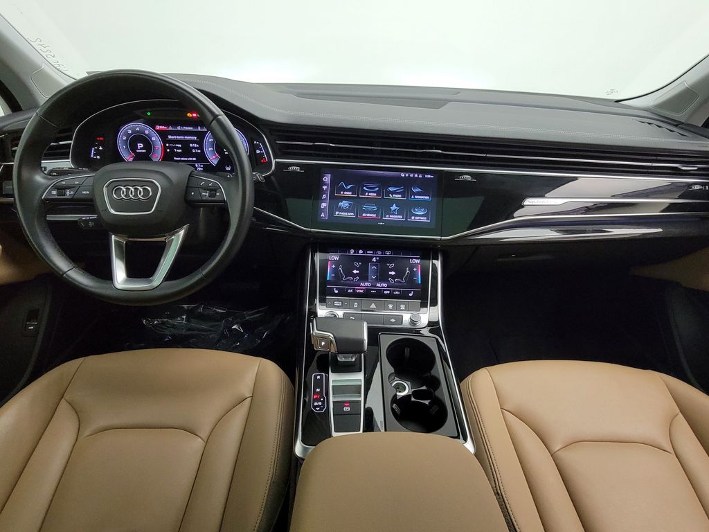 Thumbnail: 2023 Audi Q7 - 18