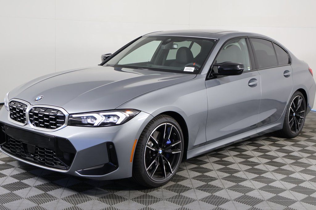 Thumbnail: 2026 BMW 3 Series - 1