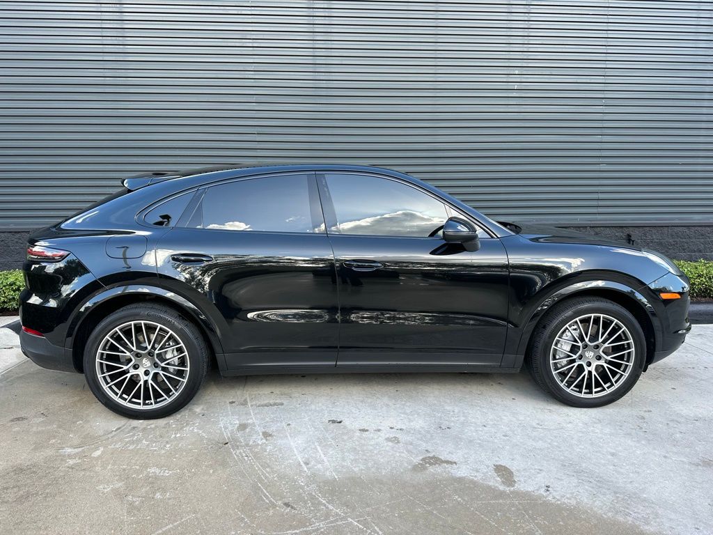 Thumbnail: 2023 Porsche  - 10