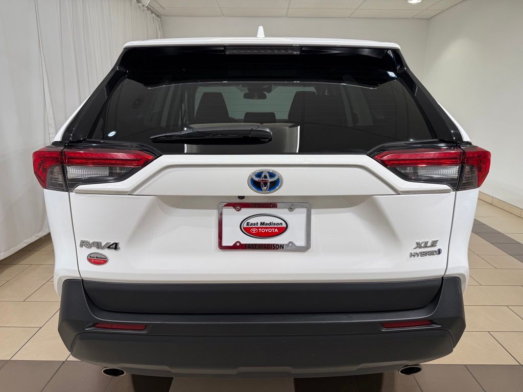 Thumbnail: 2024 Toyota RAV4 - 4