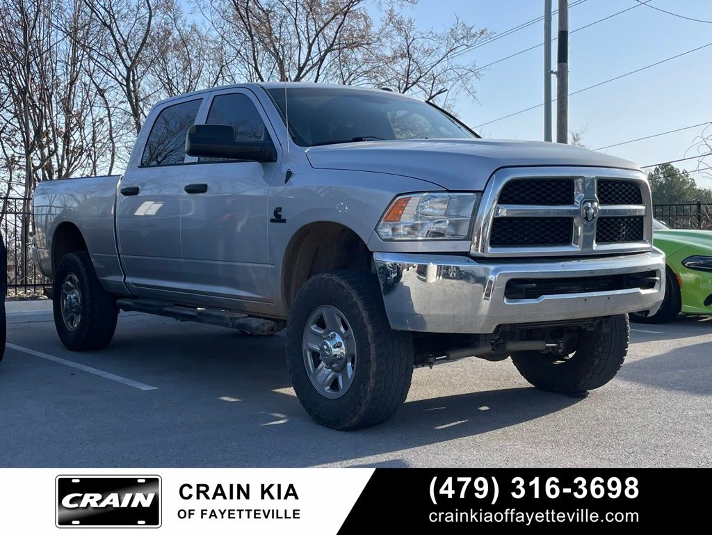 2017 RAM 2500 Tradesman Crew Cab 4WD