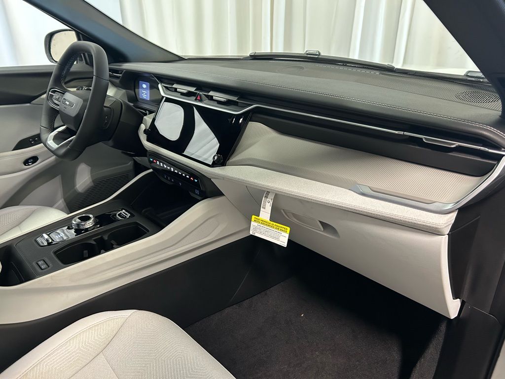 new 2026 Jeep Cherokee car, priced at $36,999