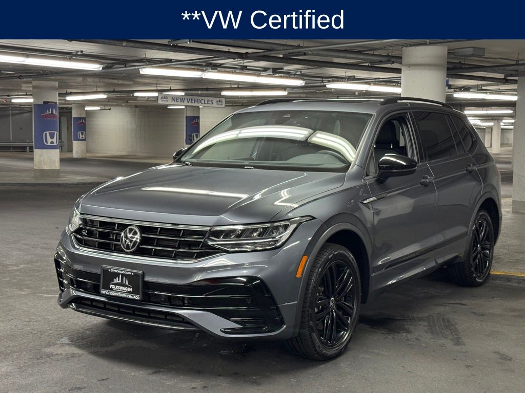 2022 Volkswagen Tiguan SE R-Line Black photo 3