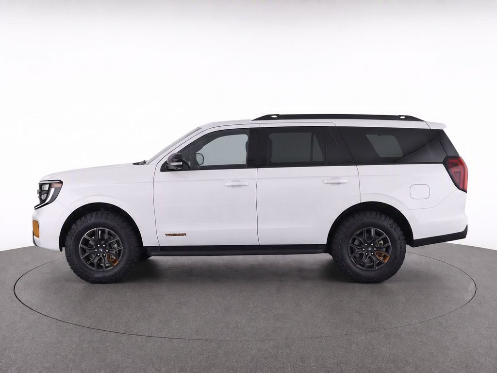 New 2027 Star White Metallic Tri-Coat Ford Tremor® image 7