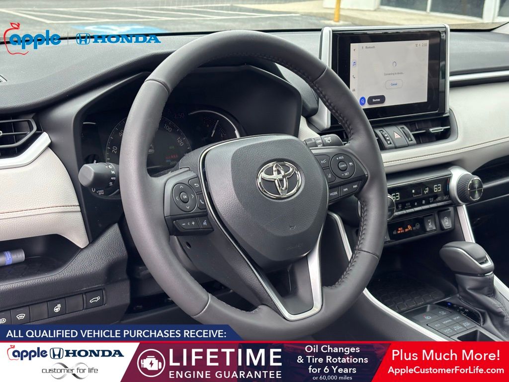 2025 Toyota RAV4 XLE Premium