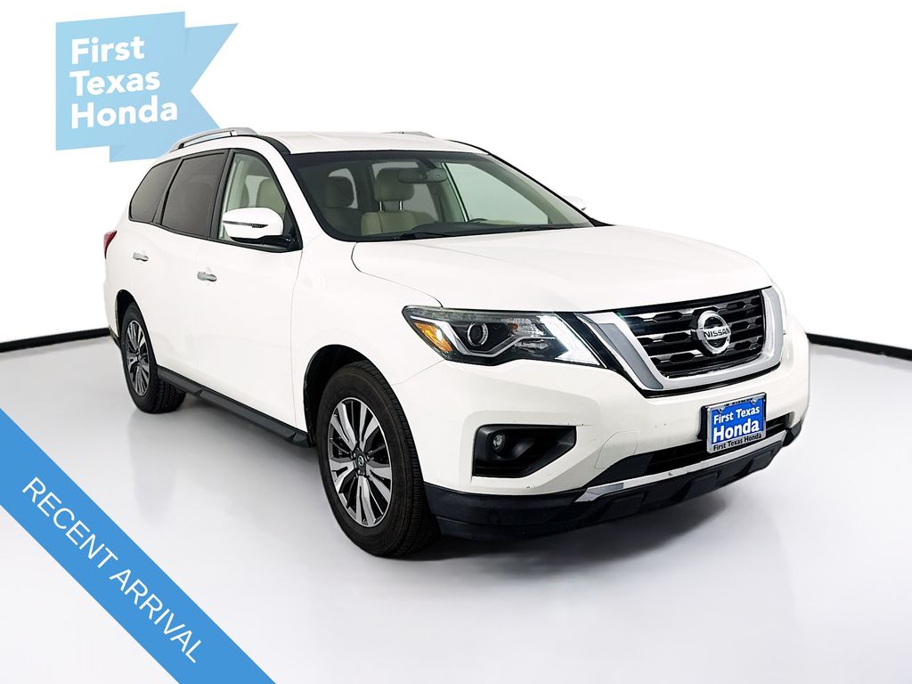 Used Car 2017 Nissan Pathfinder  Sv For Sale In Austin, Texas
