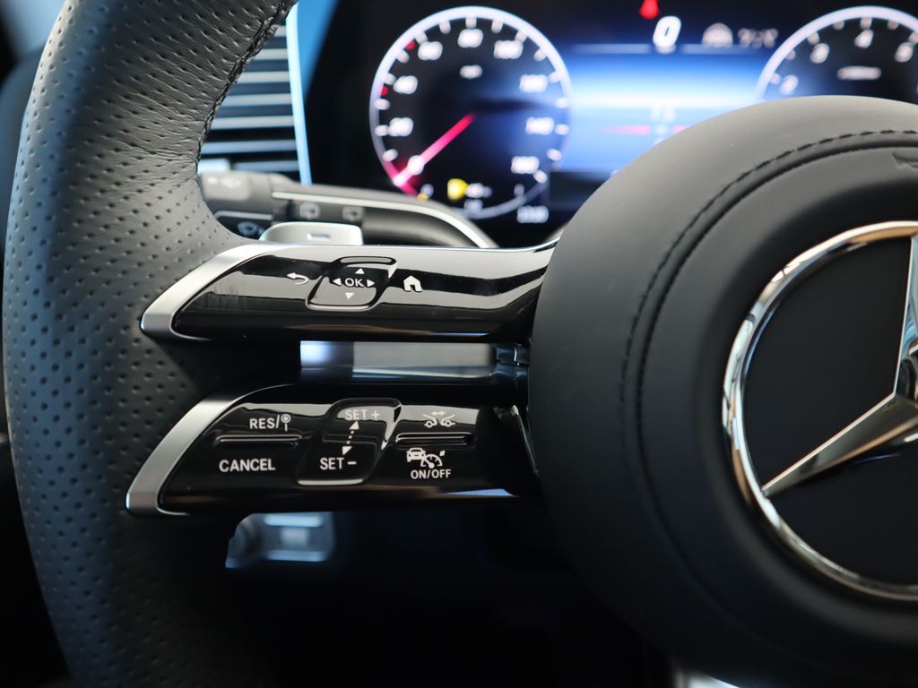 Thumbnail: 2026 Mercedes-Benz GLS - 11