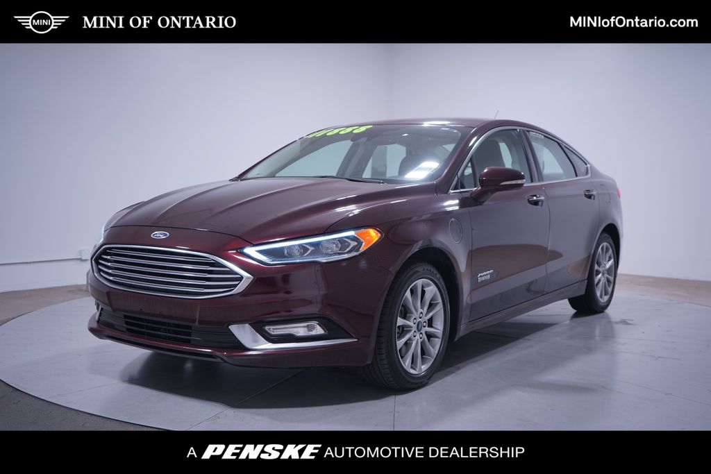 2017 Ford Fusion SE -
                Ontario, CA