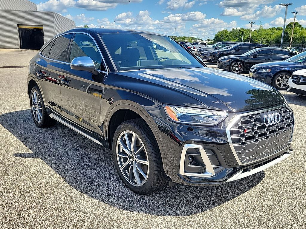 2024 Audi SQ5 Premium 2