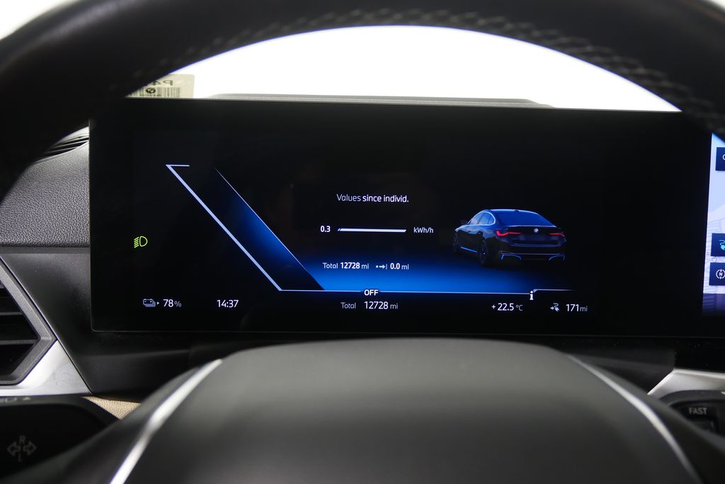 Thumbnail: 2024 BMW i4 - 20