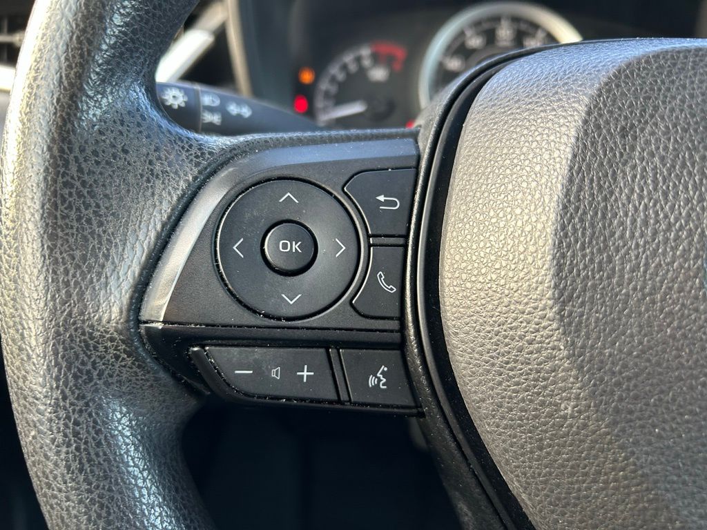 Thumbnail: 2022 Toyota Corolla - 18