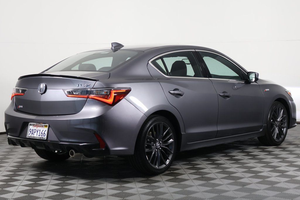 2022 Acura ILX Premium 4