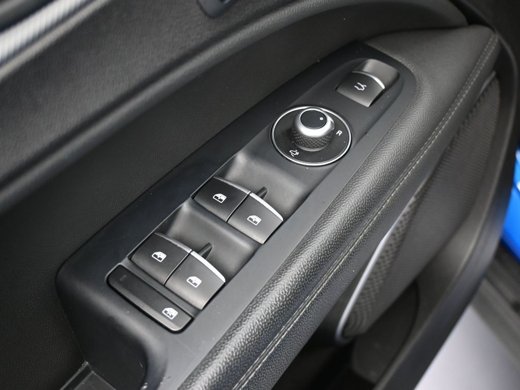 Used 2018 Misano Blue Metallic Alfa Romeo Ti image 14