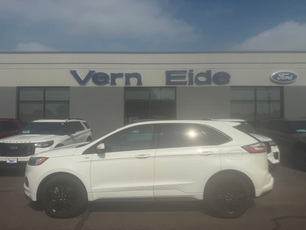 White Metallic 2023 Ford Edge SUV / Crossover All-Wheel Drive 8-Speed Automatic