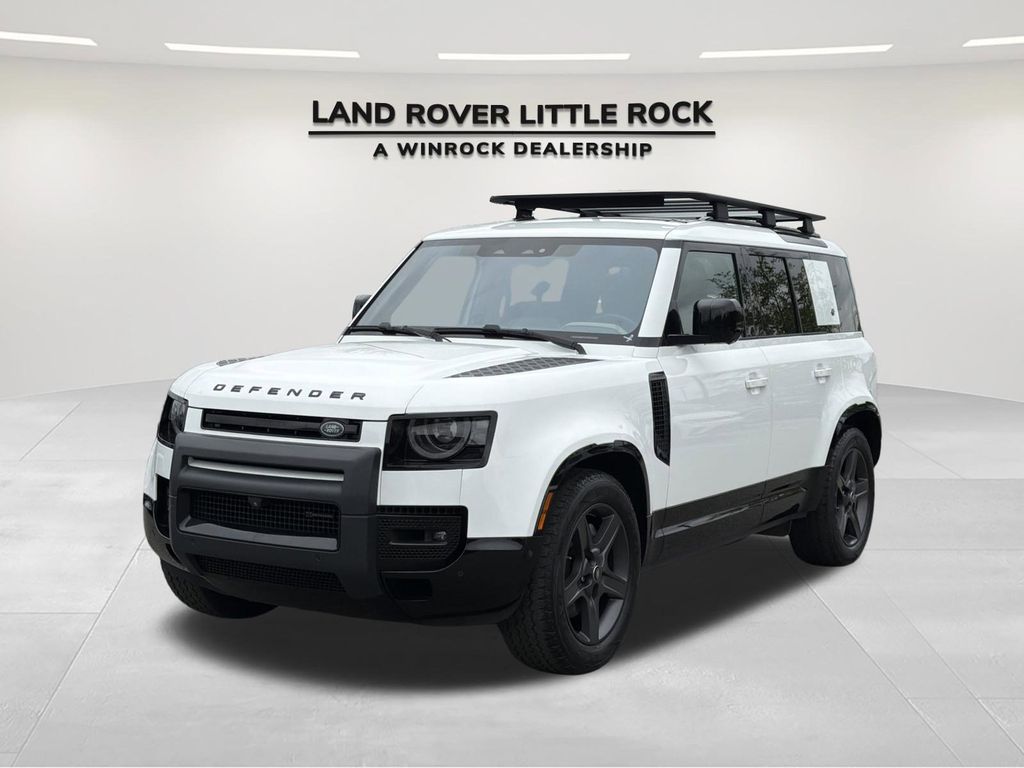 Fuji White 2022 Land Rover Defender 110 X-Dynamic SE AWD SUV / Crossover All-Wheel Drive 8-Speed Automatic