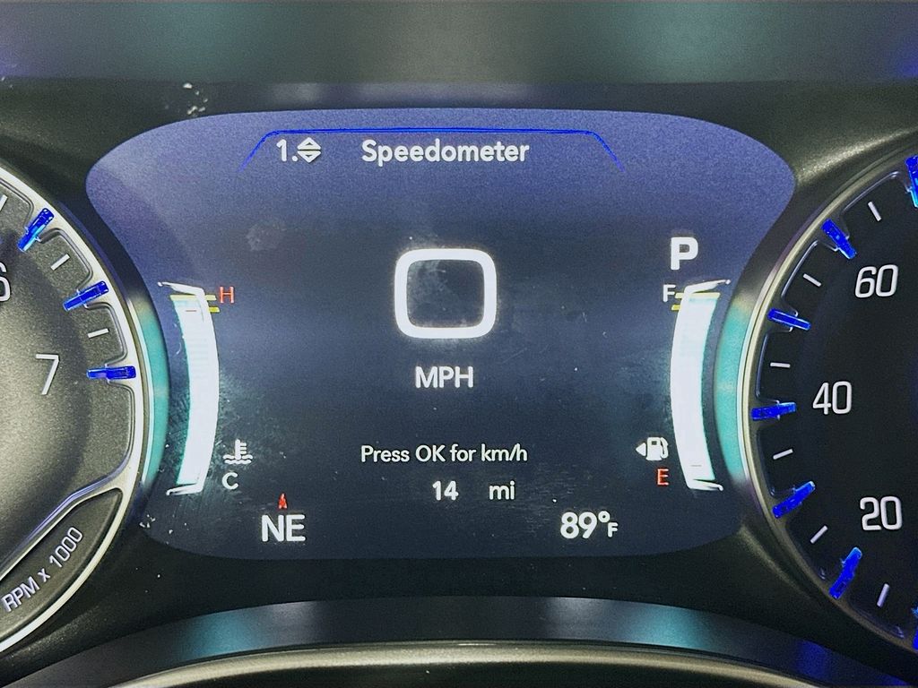 New 2025 Black Chrysler Select image 11