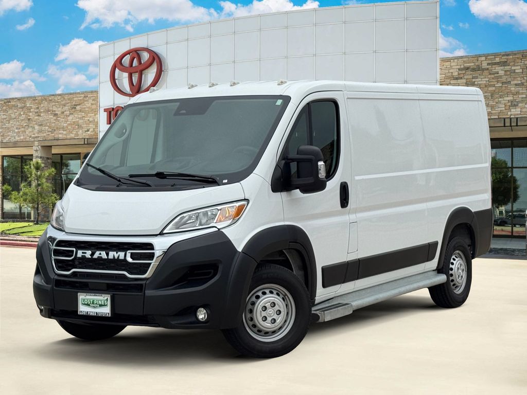 Bright White Clearcoat 2025 RAM ProMaster Van Front-Wheel Drive 9-Speed Automatic