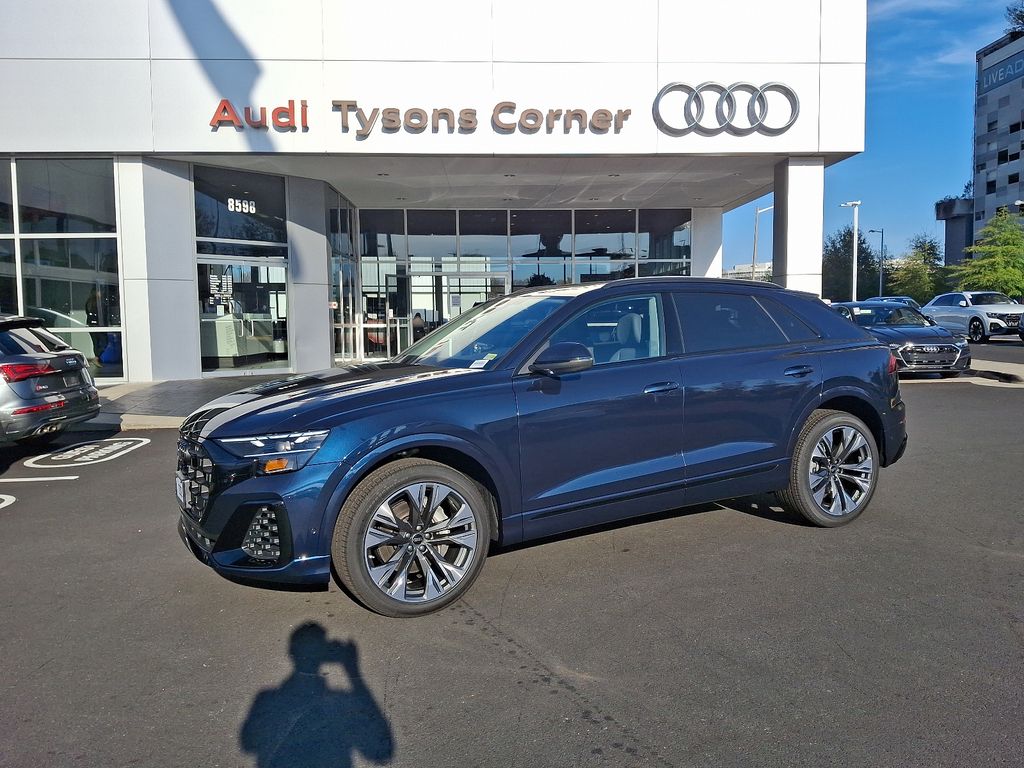 2025 Audi Q8  -
                Vienna, VA