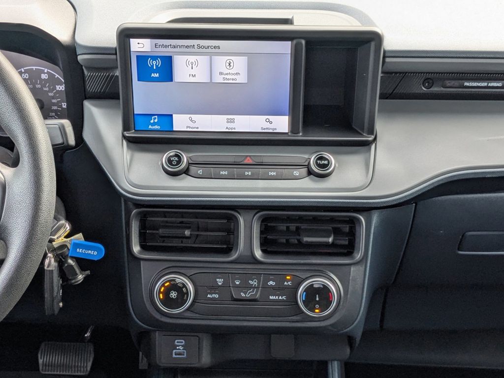 2022 Ford Maverick XL