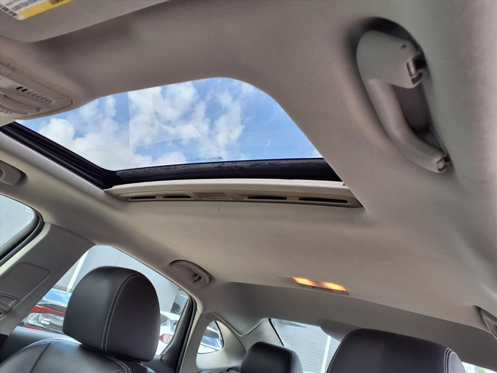 2012 Buick Verano Leather Group - 9