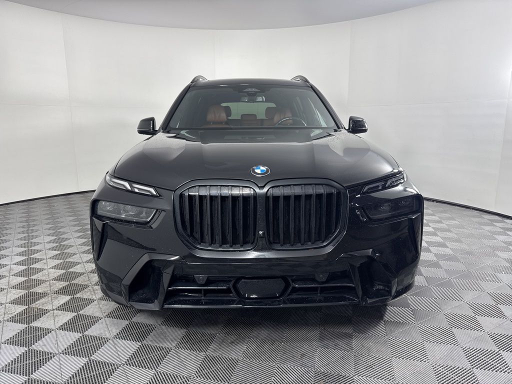 Thumbnail: 2023 BMW X7 - 2