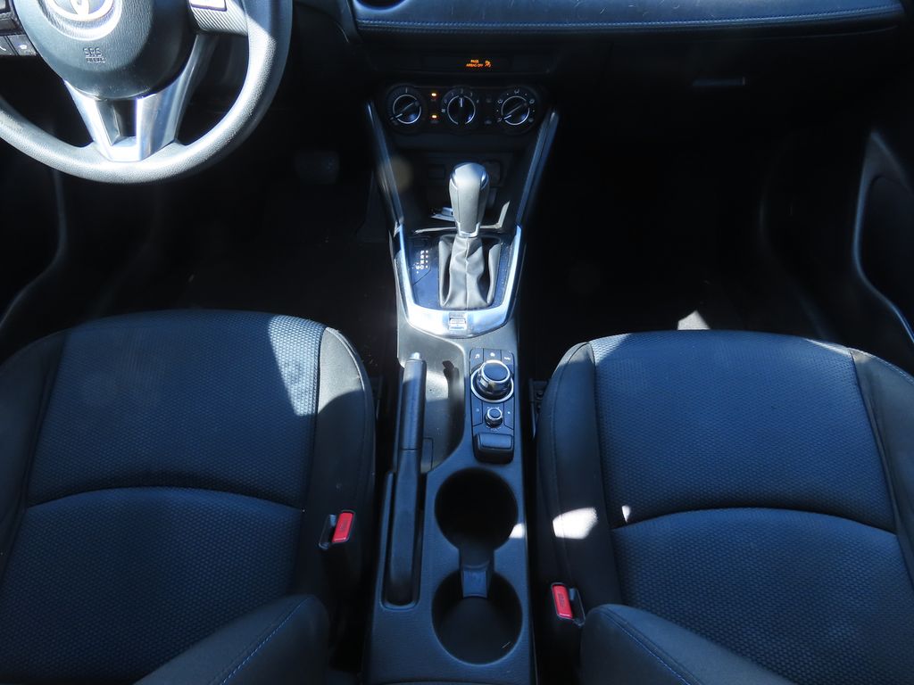 Thumbnail: 2018 Toyota Yaris - 9