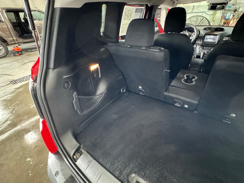 Used 2018 Jeep Renegade SUV