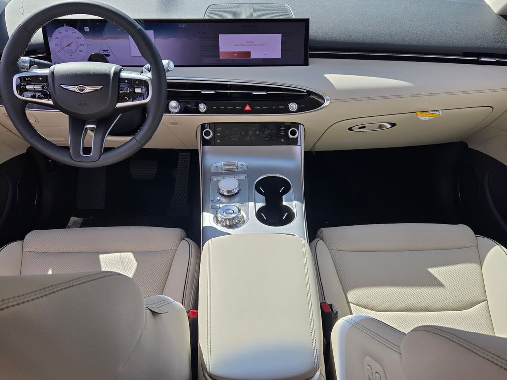 2027 Genesis Gv70