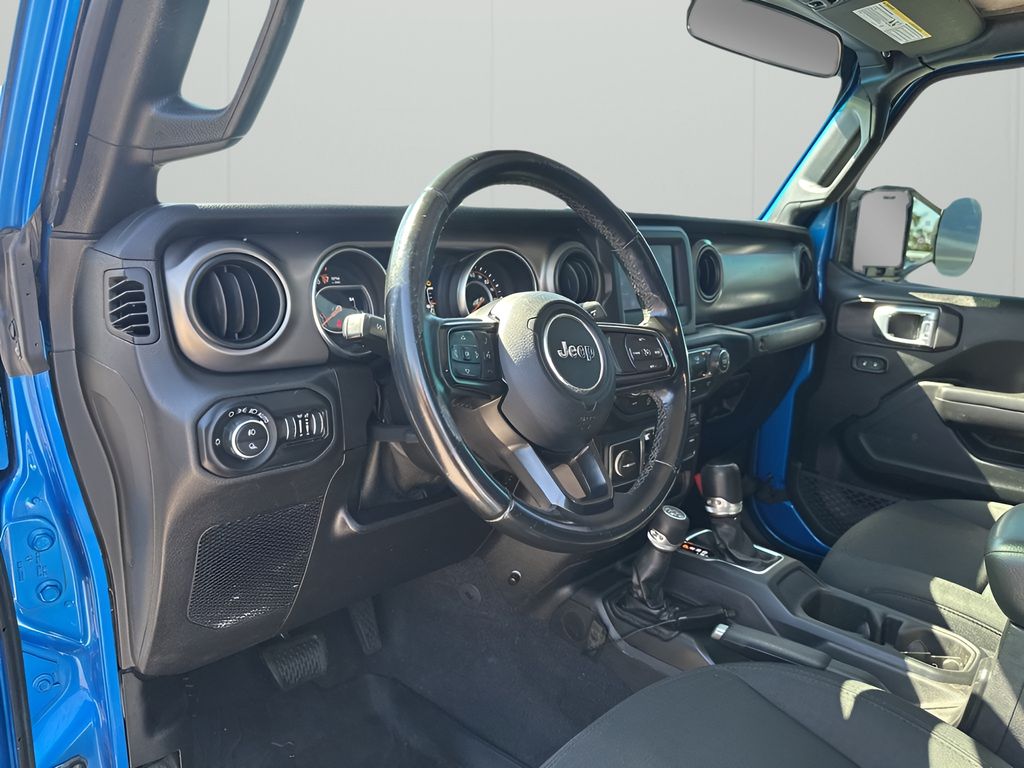 Used Car 2021 Jeep Gladiator  Sport For Sale Under $35,000 In Austin, Texas