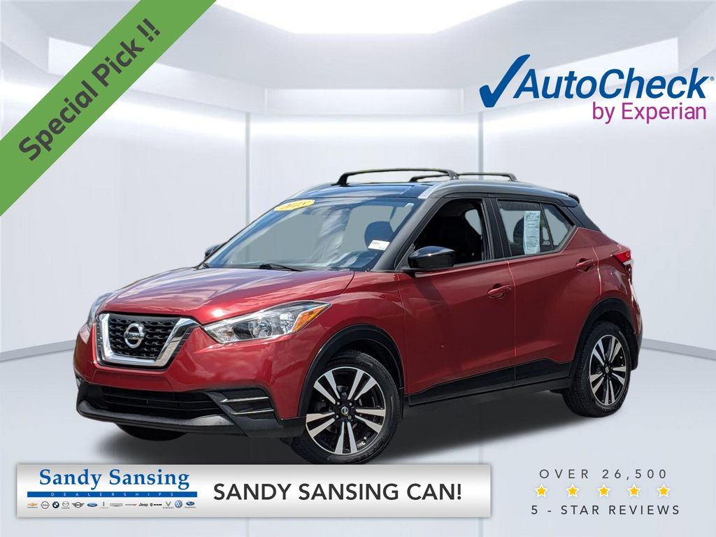 Cayenne Red/Super Black 2018 Nissan Kicks SUV / Crossover Front-Wheel Drive Continuously Variable Transmission
