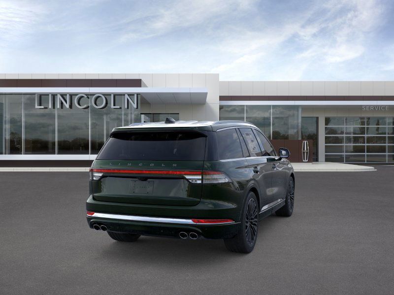 New 2026 Green Lincoln Black Label image 8