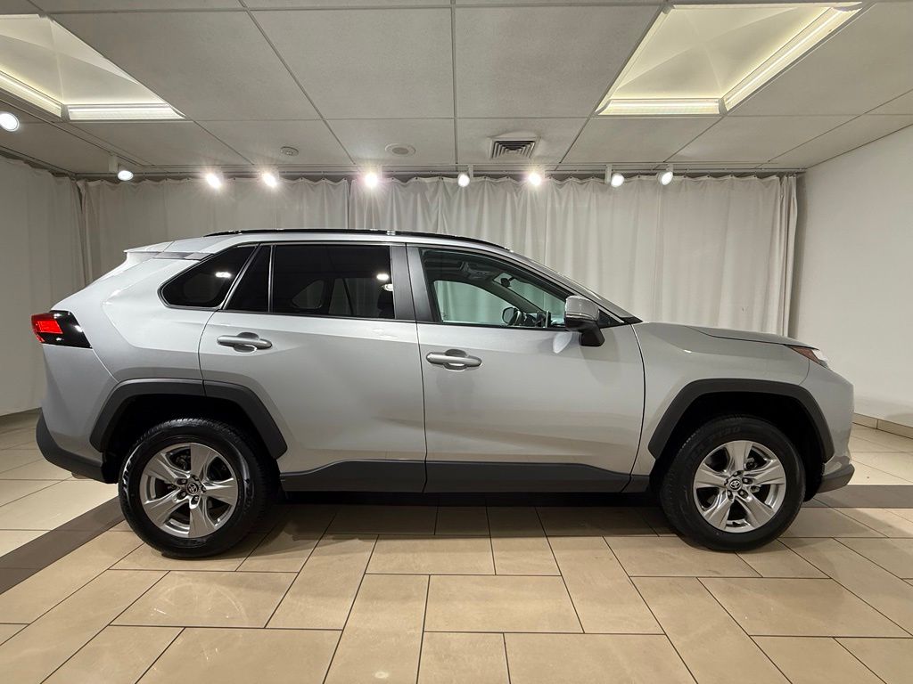 Thumbnail: 2025 Toyota RAV4 - 6