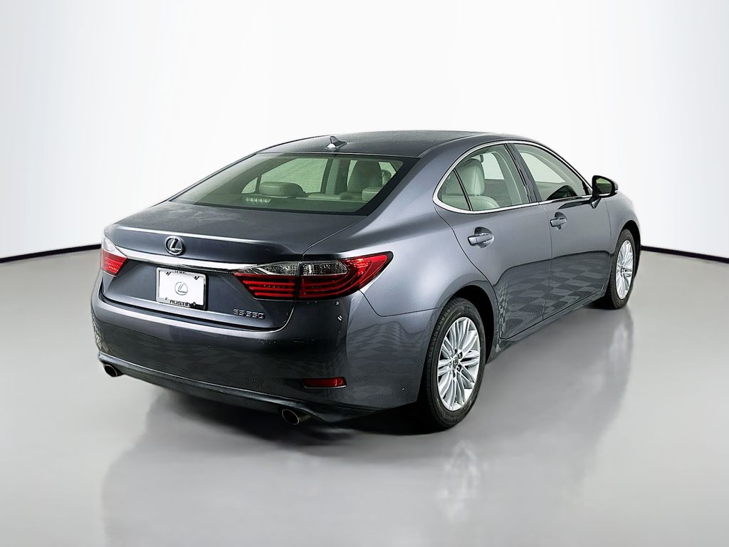 2013 Lexus ES 350 5