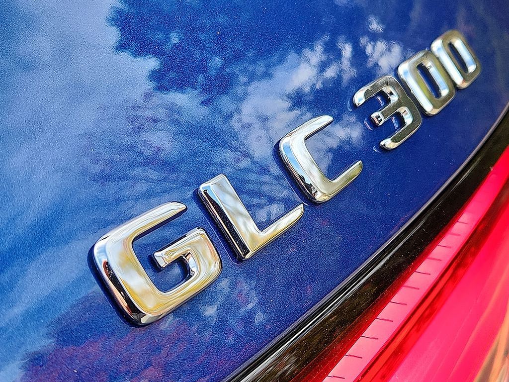 Thumbnail: 2026 Mercedes-Benz GLC - 16