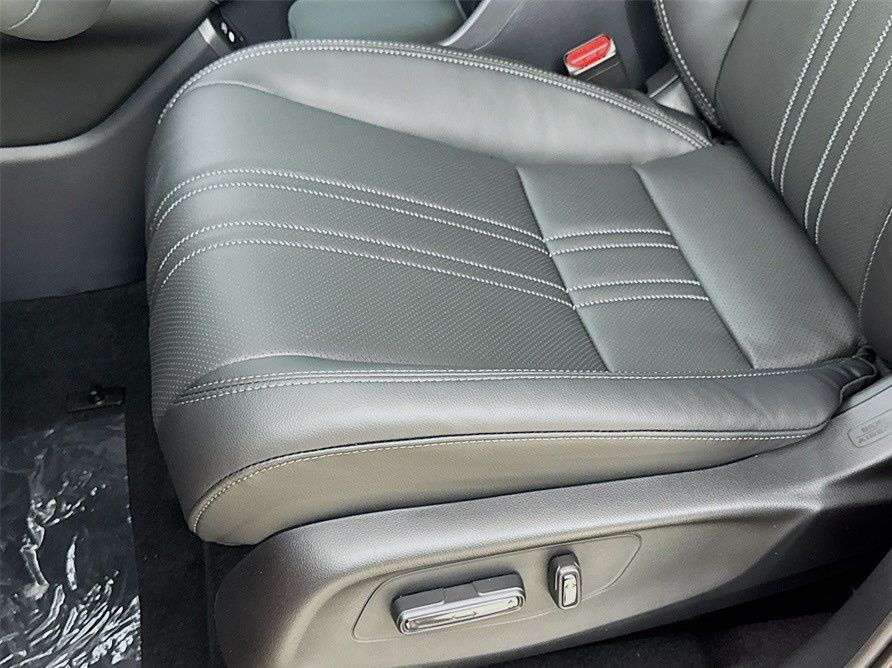 Used Car 2025 Honda Hr-v  Ex-l For Sale Under $30,000 In Austin, Texas