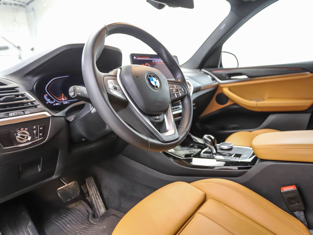 Thumbnail: 2023 BMW X3 - 10