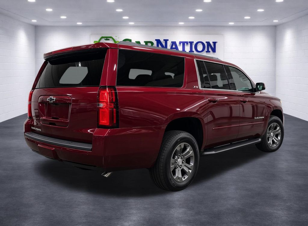 2018 Chevrolet Suburban LT - Image 4