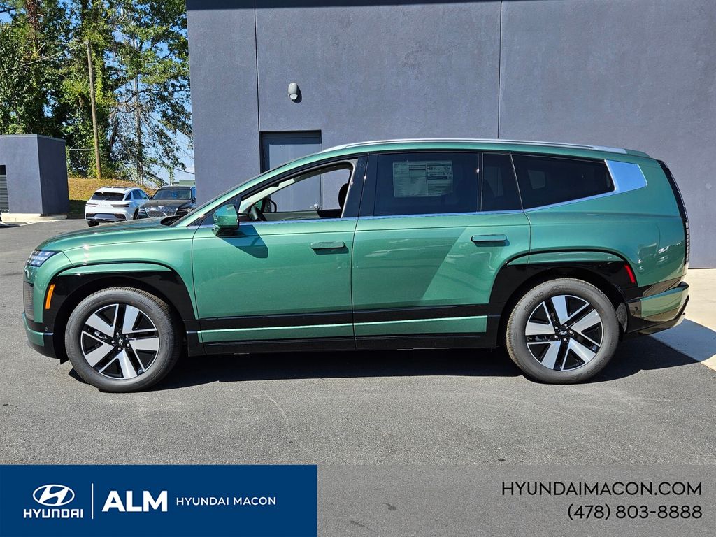 New 2026 Green Hyundai SEL image 4