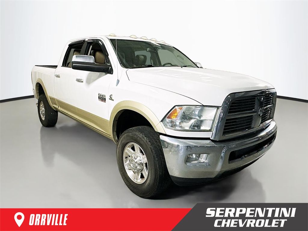 Bright White Clearcoat 2011 RAM 2500 Laramie Crew Cab 4WD Pickup Truck Four-Wheel Drive 6-Speed Automatic