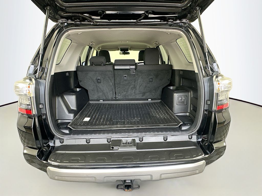 Thumbnail: 2019 Toyota 4Runner - 26