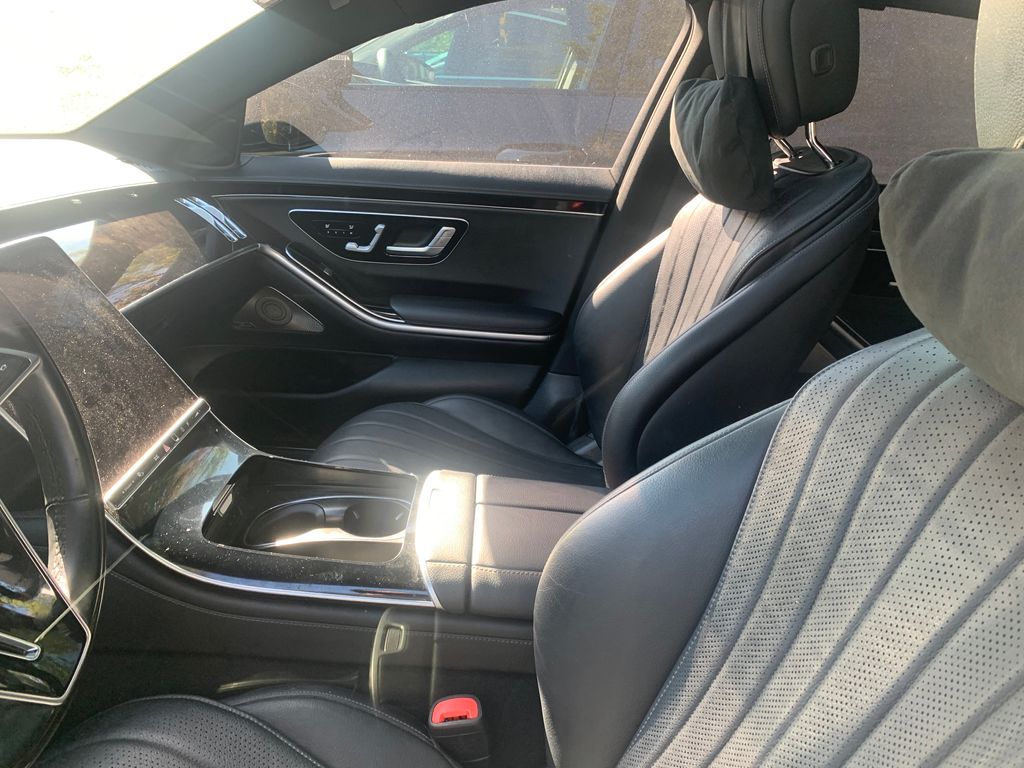 Thumbnail: 2022 Mercedes-Benz S-Class - 5