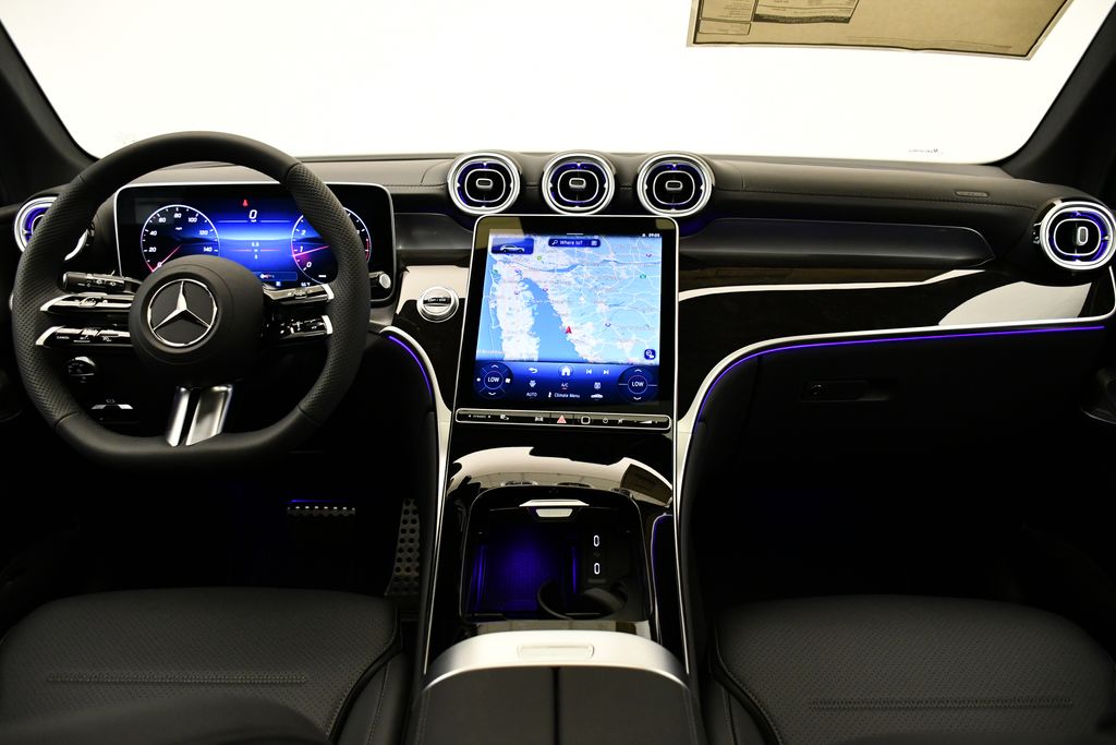 2025 Mercedes-Benz GLC 300 19
