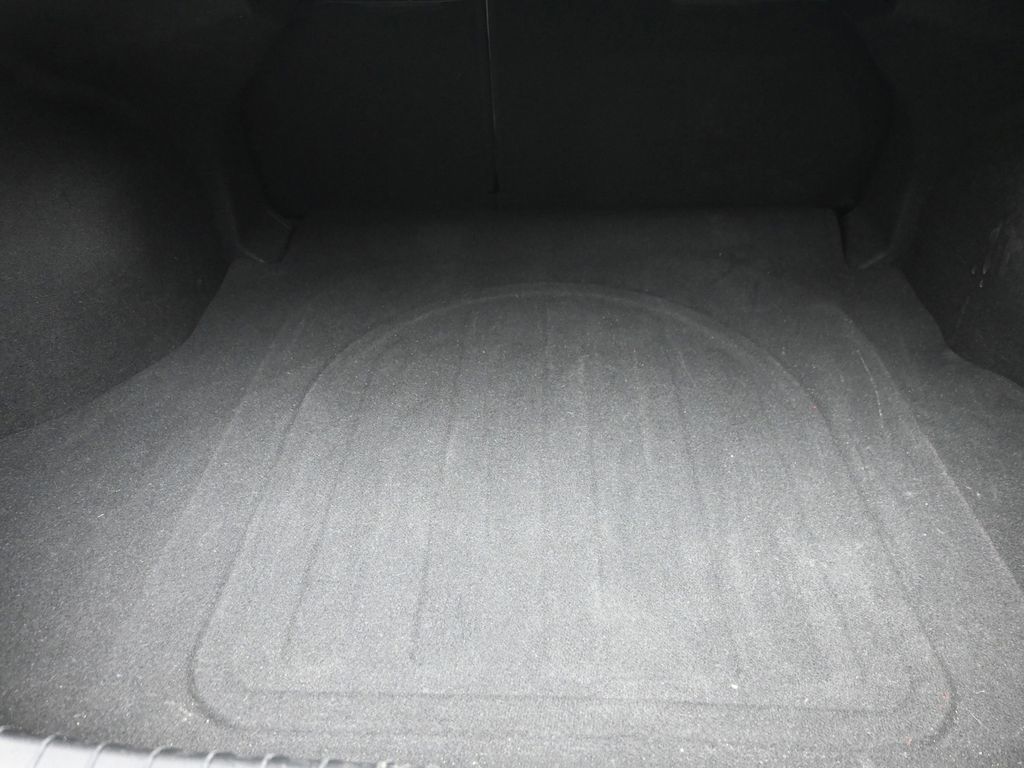 Certified Used 2025 Black Hyundai Limited image 9