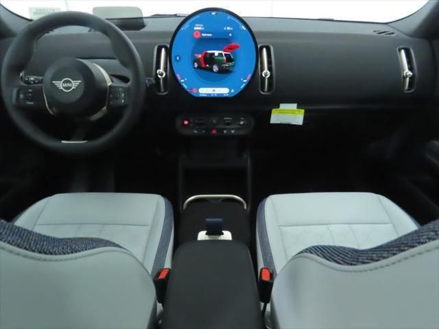 Thumbnail: 2026 MINI Cooper Countryman - 14