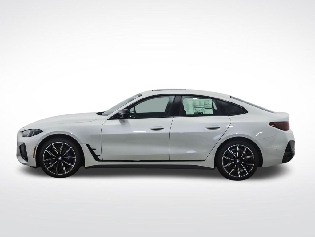 Thumbnail: 2025 BMW i4 - 2